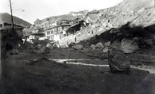 türkiye depreme hazır mısın? i̇şte son 100 yılda ülkemizi vuran korkunç depremler... 18 18 3