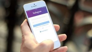 Instagram ‘Bana Soru Sor’ Özelliği Nedir? Nasıl Kullanılır?