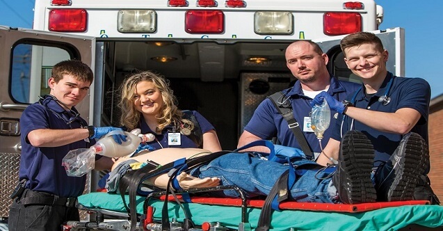 (att, paramedik) i̇lk ve acil yardım teknisyeni maaşları ne kadar? 1 acil tip teknisyeni ne is yapar