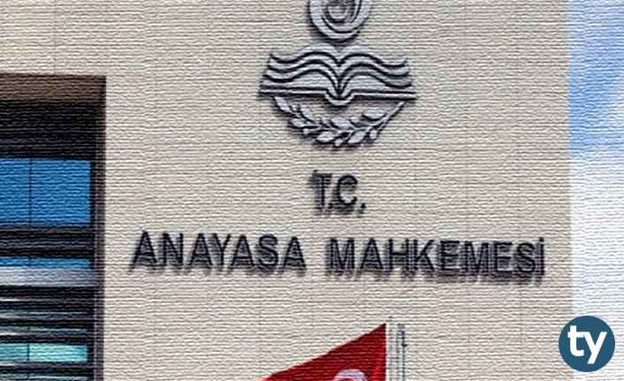 Anayasa Mahkemesi Başkanı Emekli Maaşı ve İkramiyesi Ne Kadar?