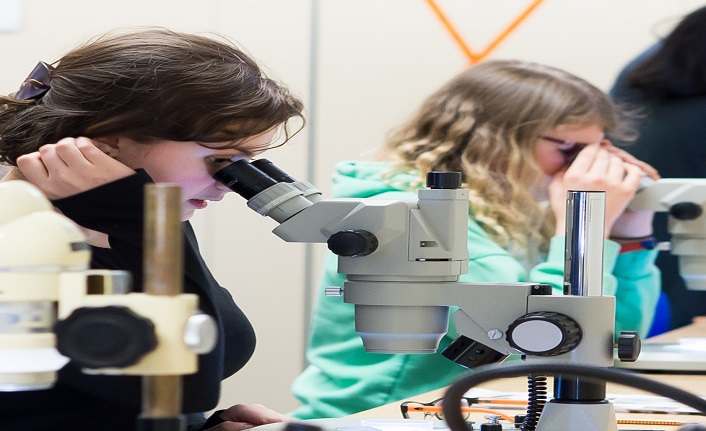 biyolog nedir? biyolog ne i̇ş yapar? 1 biyolog ne is yapar