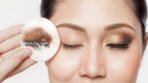 Makyaj Nasıl Temizlenmeli? En İyi Makyaj Temizleyicileri