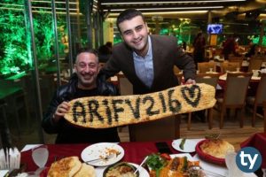 Czn Burak Özdemir Kimdir? Nerelidir, Kaç Yaşındadır, Kaç Yıldır Aşçılık Yapmaktadır?