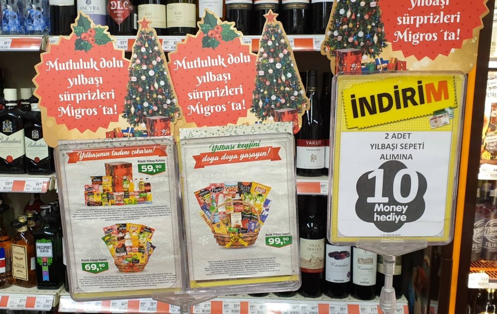 1 ocak 2020 marketlerin alkollü ve alkolsüz yılbaşı sepet fiyatları 3 migros yilbasi paket fiyat 1