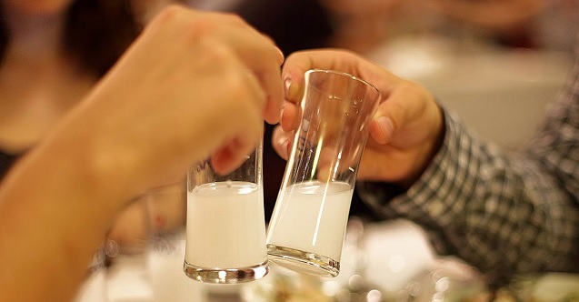rakı fiyatları ne kadar? 1 raki fiyatlari 2021 ne kadar guncel