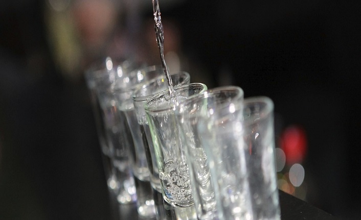 alkol fiyatları ne kadar? 4 votka fiyatlari 2020